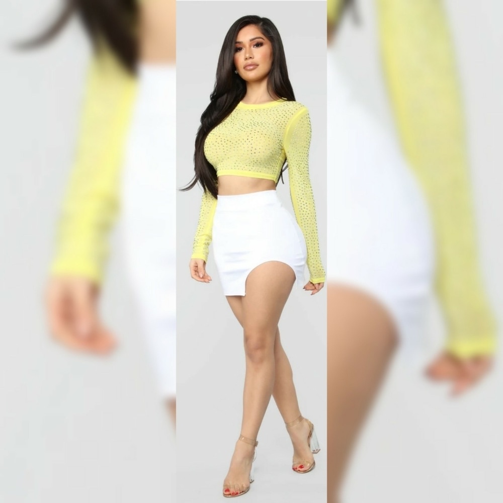 Fashion Nova Doing Too Much Stud Tee Medium